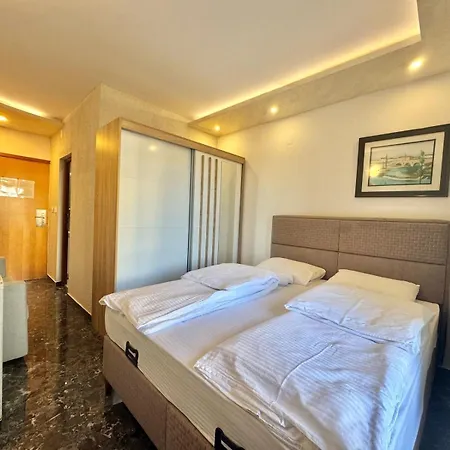 Beachfront Palma - Jaz Гостьовий будинок *